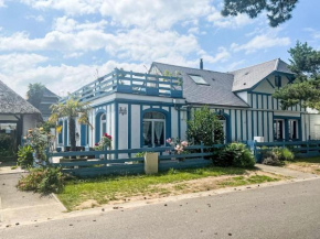 Holiday Home La Villa bleue by Interhome